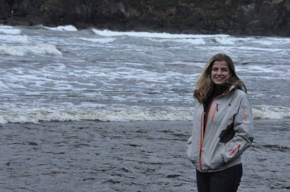 Caminhada na bela e selvagem Ruby Beach, no Olympic National Park, no estado de Washington, oeste dos Estados Unidos